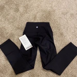 Wunder Under HR 23”